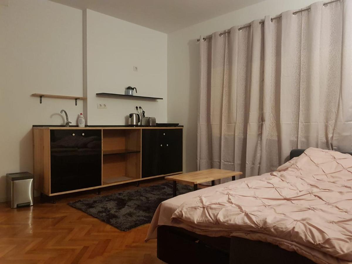 Casa Raia Hotel Braşov Buitenkant foto