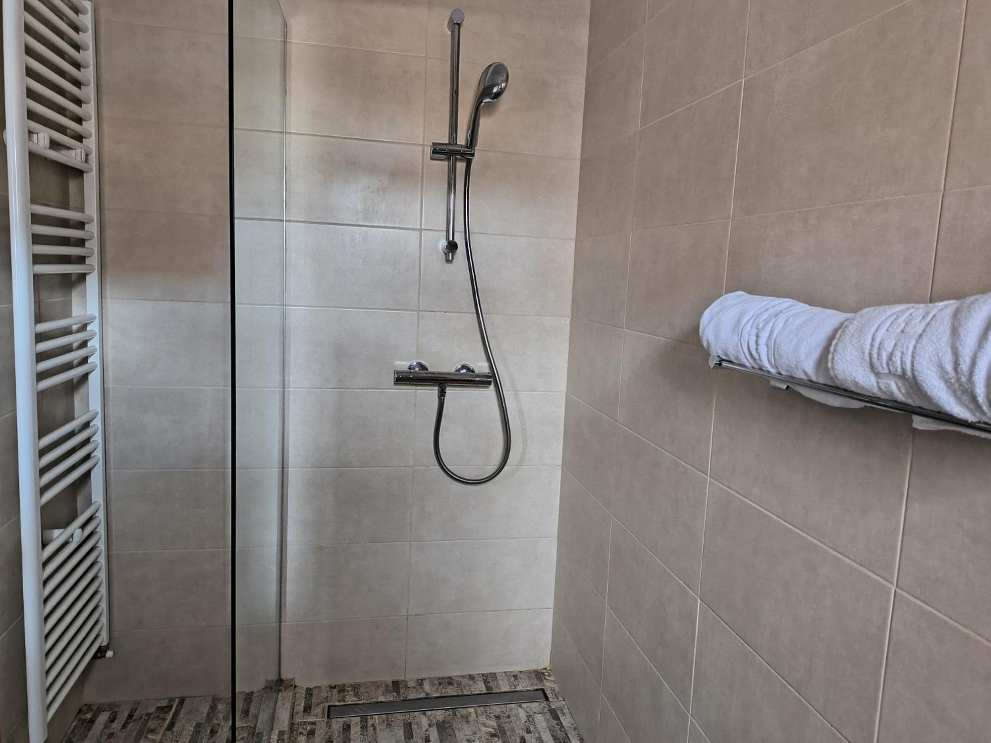 Casa Raia Hotel Braşov Buitenkant foto