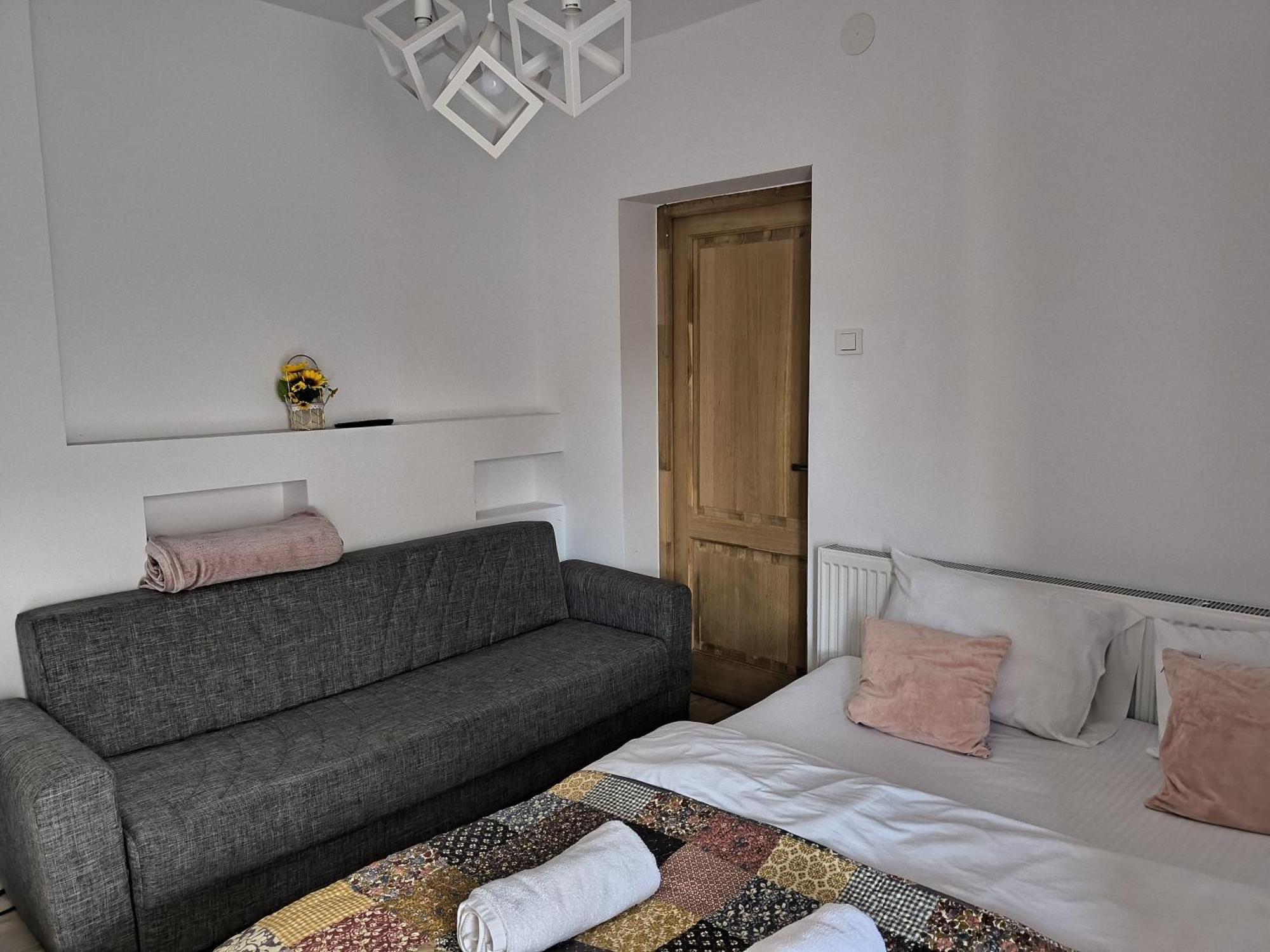 Casa Raia Hotel Braşov Buitenkant foto